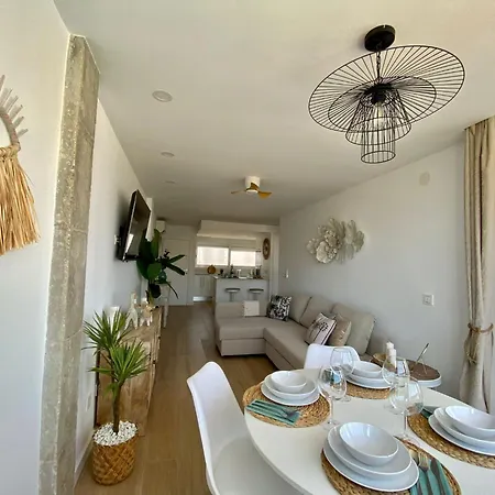 Apartmán Playa De San Juan Piscina Garaje Wifi A/a *