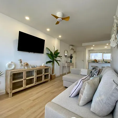 Apartmán Playa De San Juan Piscina Garaje Wifi A/a