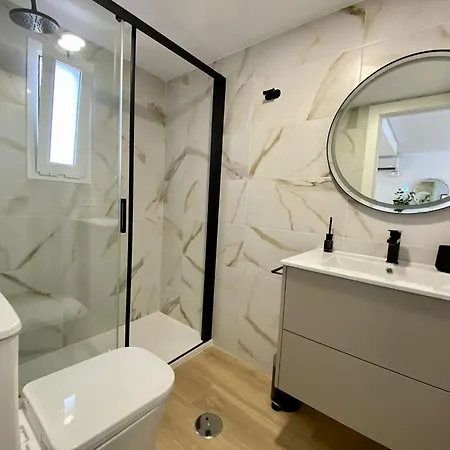 Apartmán Playa De San Juan Piscina Garaje Wifi A/a *